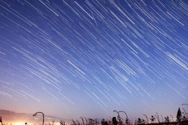 著名的流星雨有哪些:大约有7种(狮子座流星雨在其中)